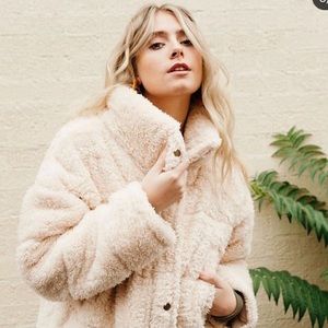 TOBI Off white fuzzy puffer jacket